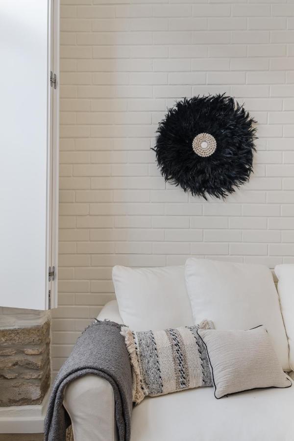 Casa Boma Lisboa - Design Apartment With Private Vegetal Terrace - Lapa VII Exterior photo