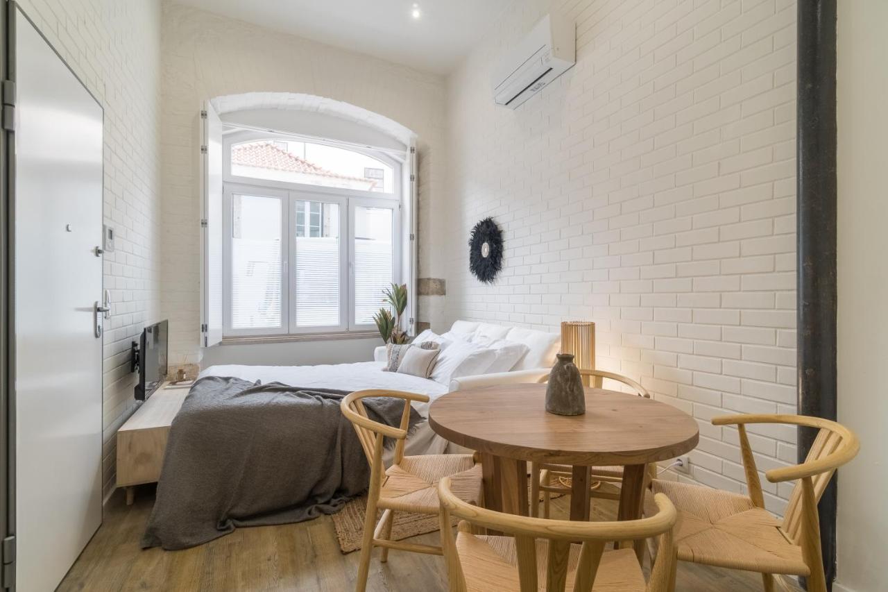 Casa Boma Lisboa - Design Apartment With Private Vegetal Terrace - Lapa VII Exterior photo